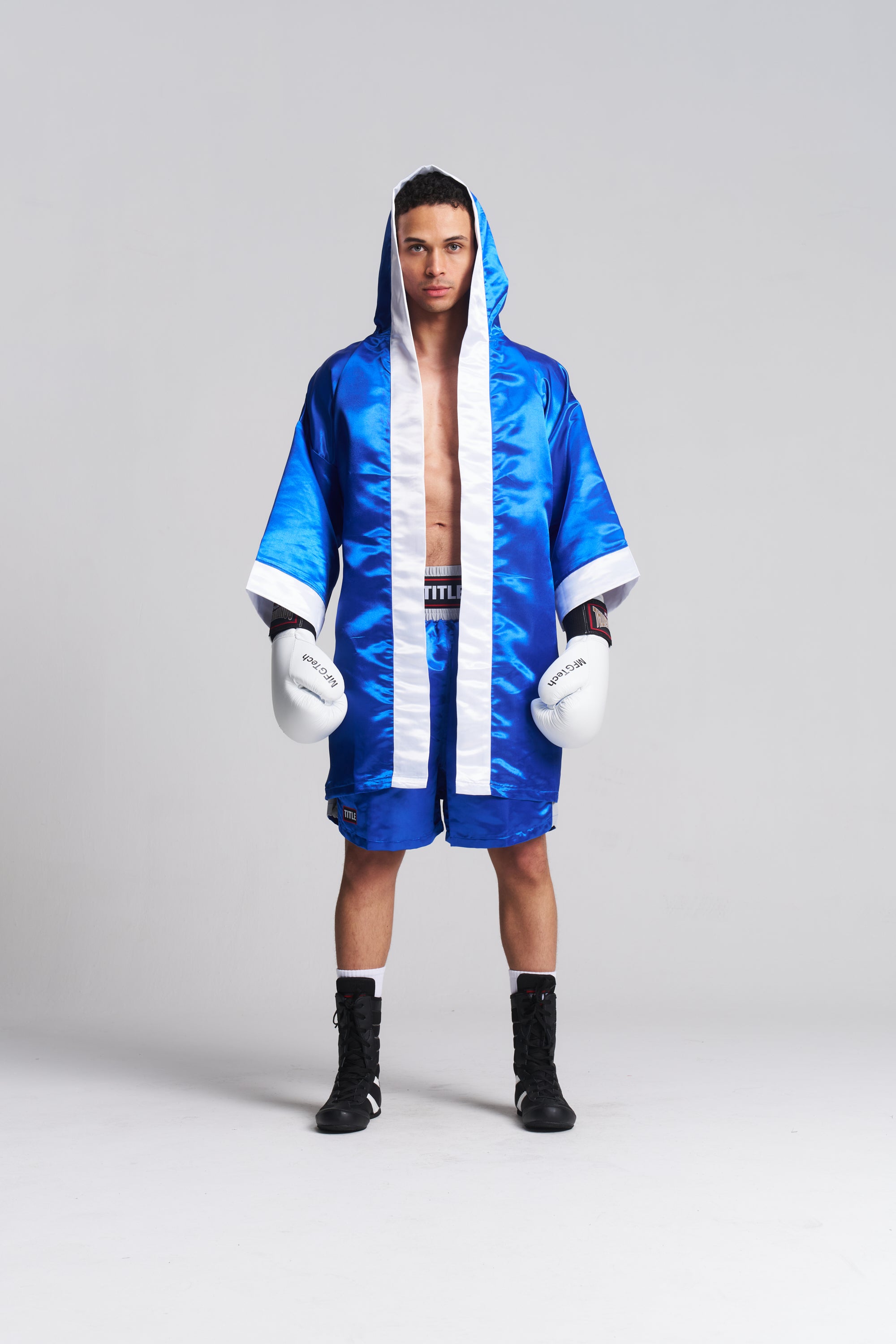 TITLE Fingertip Boxing Robe: Satin, Blue or Red with White Trim