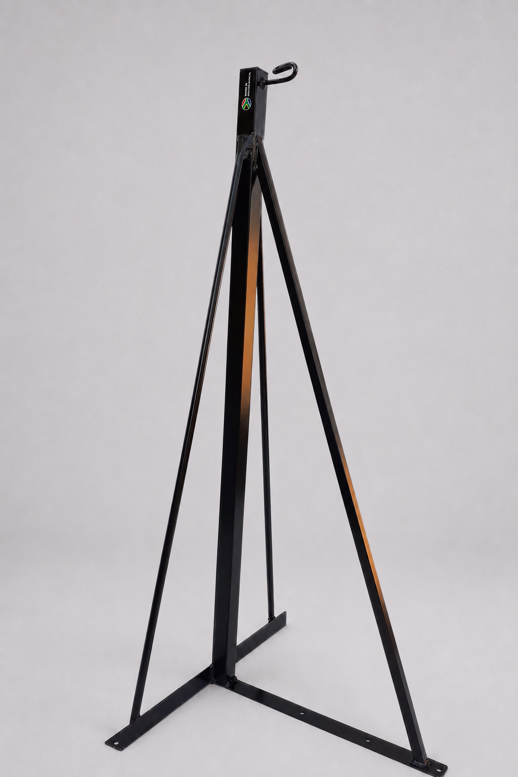 TITLE Wall Bracket: Large Heavy Bag - 120cm X 60cm X 55cm