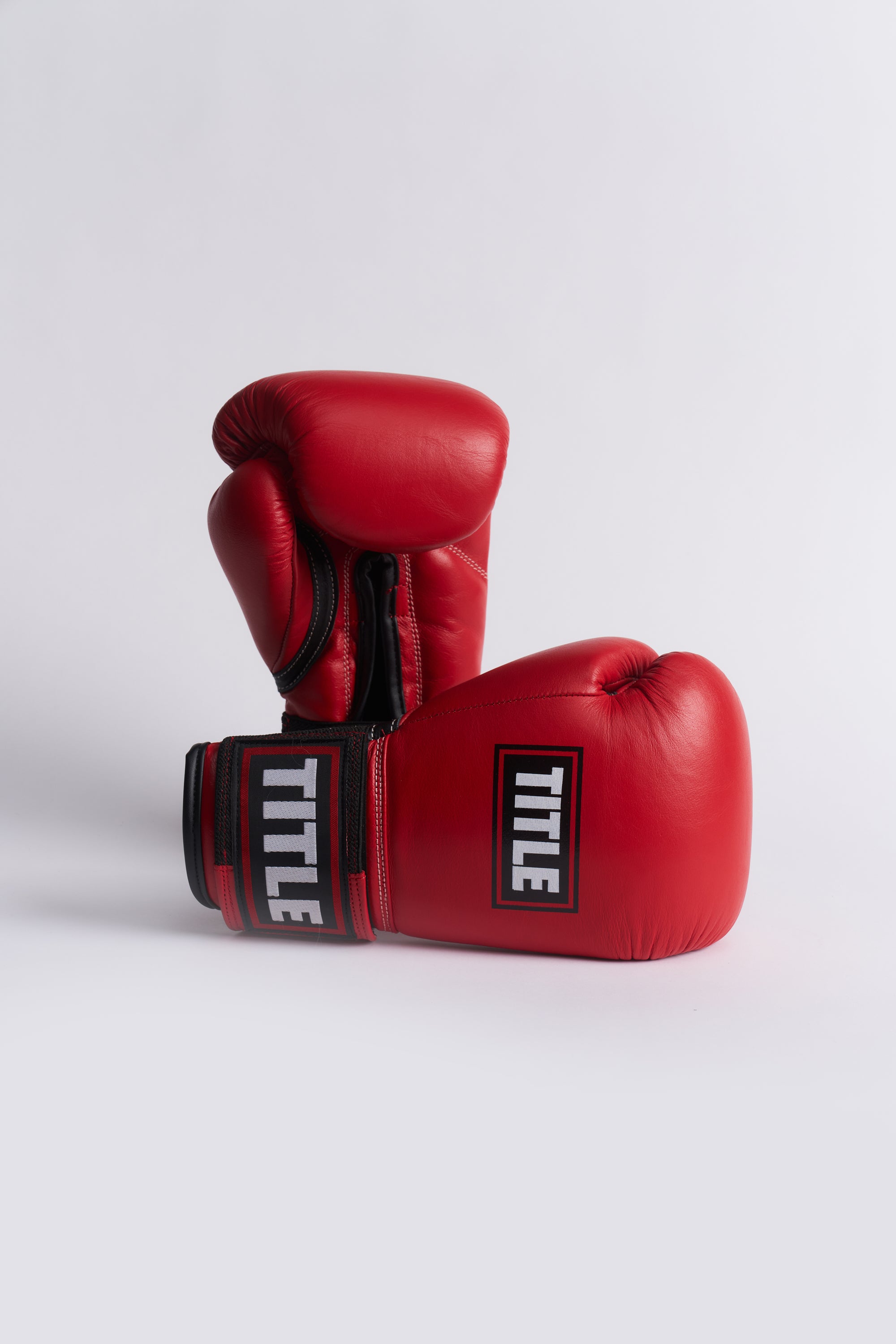 TITLE Competition Gloves