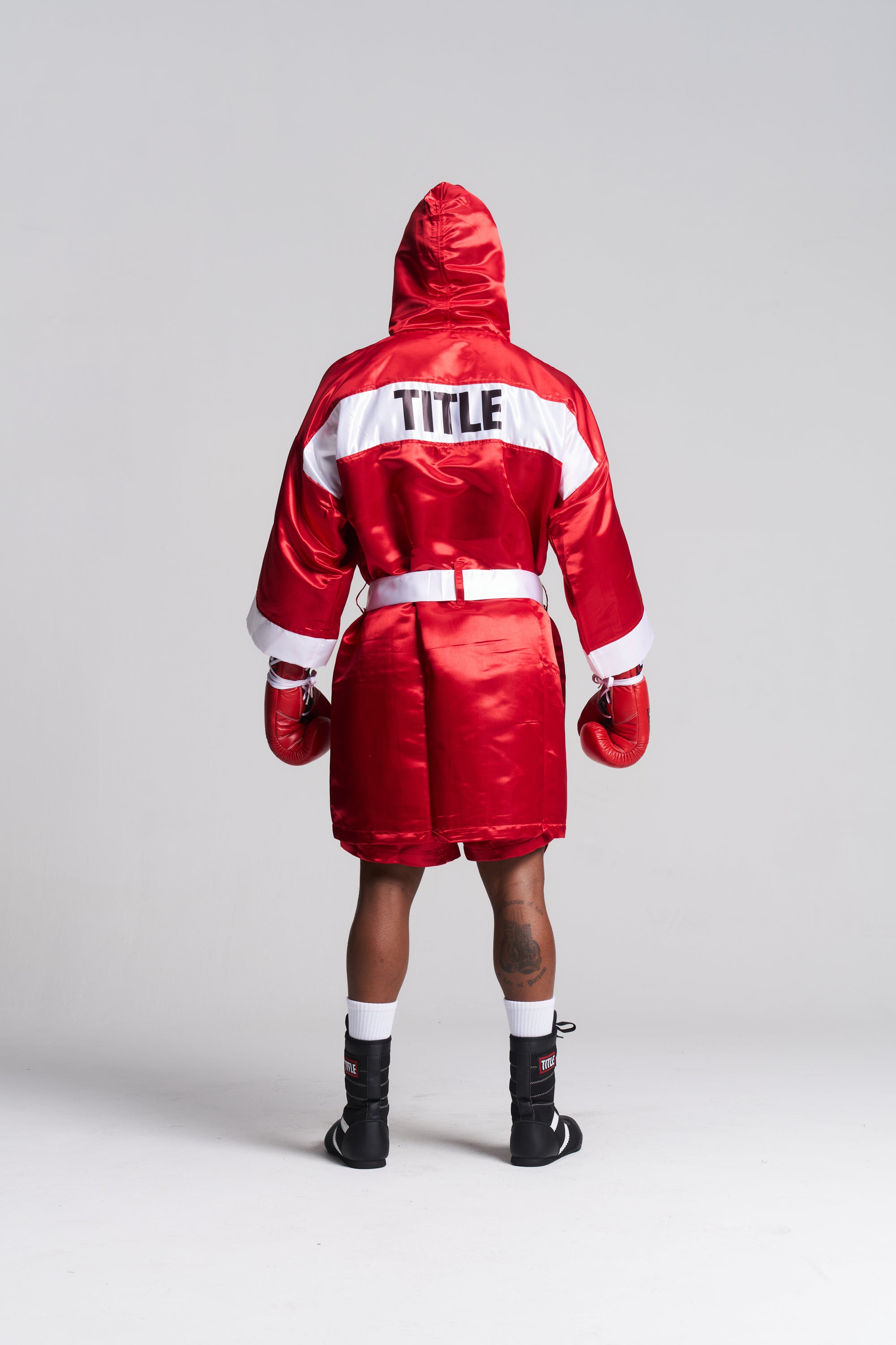 TITLE Fingertip Boxing Robe: Satin, Blue or Red with White Trim